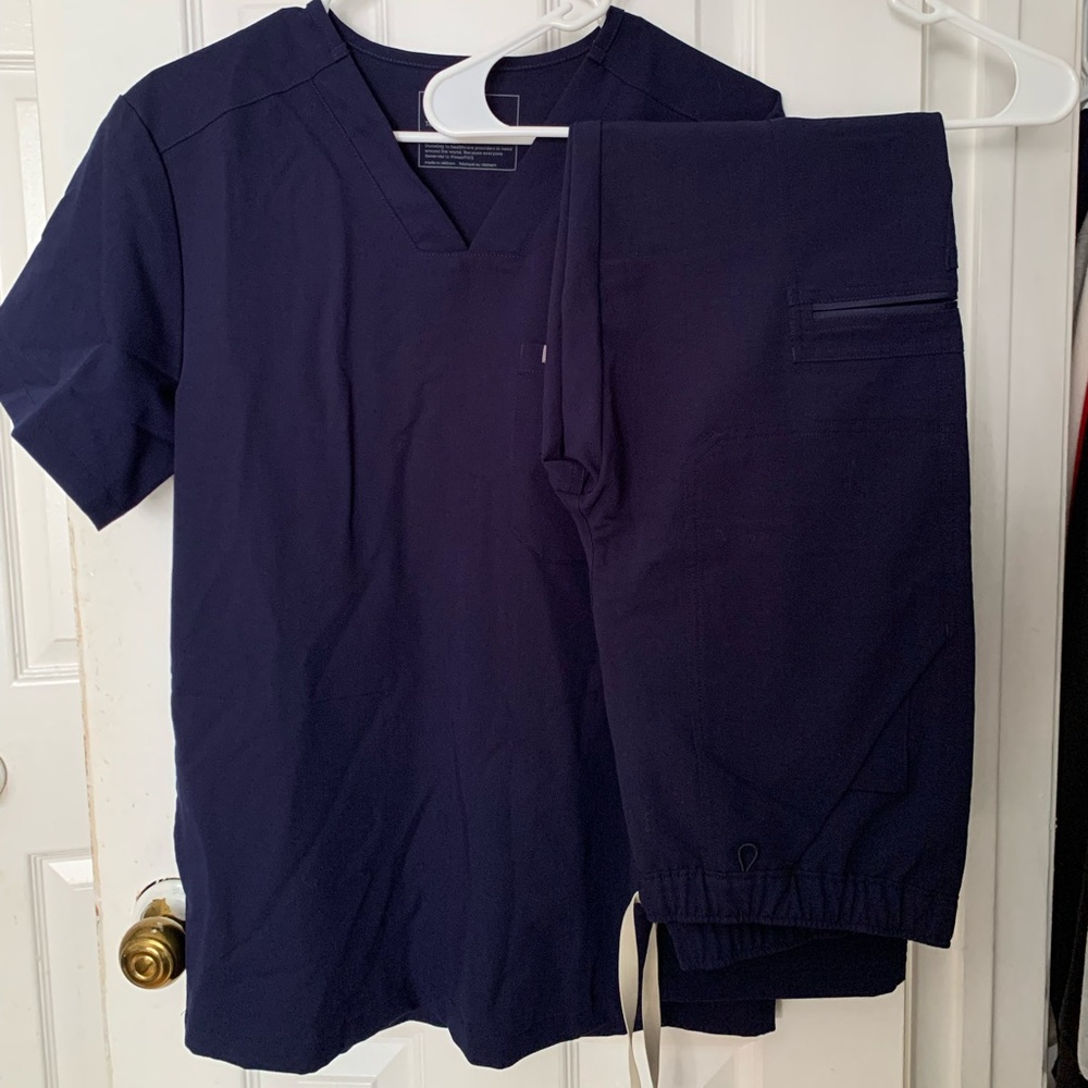 Figs | Mens Small Navy technical collection navy
